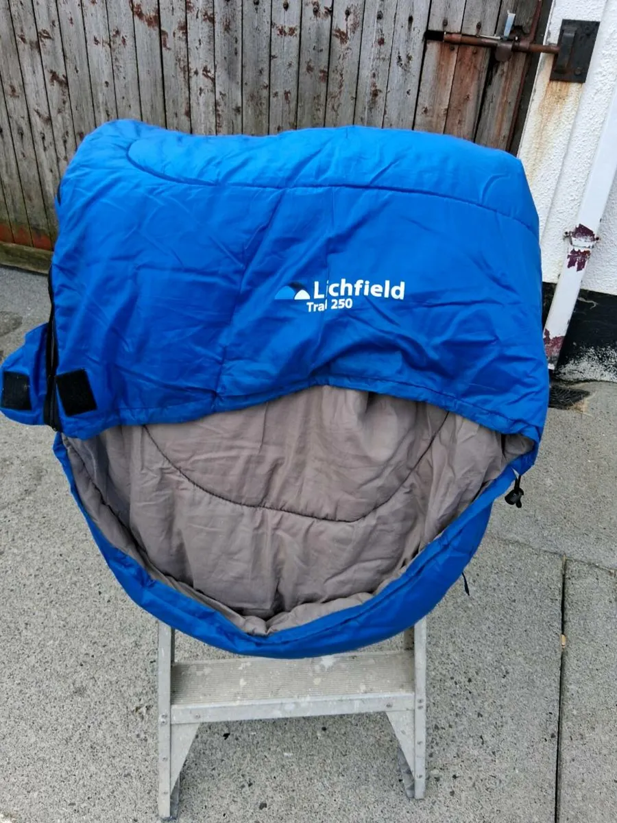 Sleeping bags - Image 1