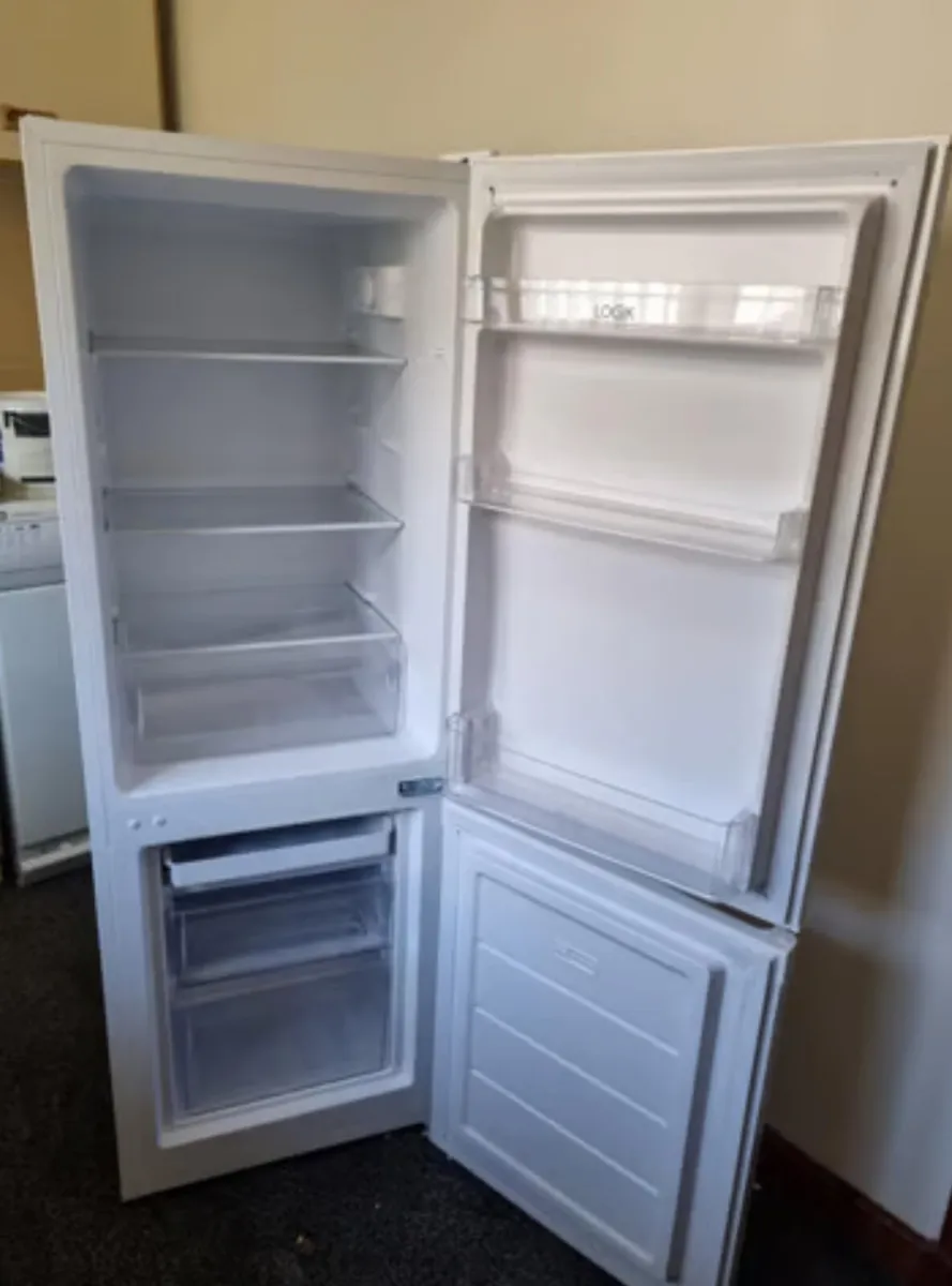 Fridge - Image 2