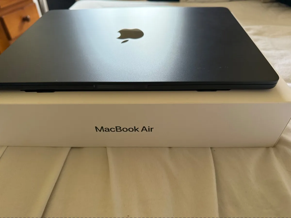 MacBook Air M4  - Accessories, Receipt & Warranty - Image 1