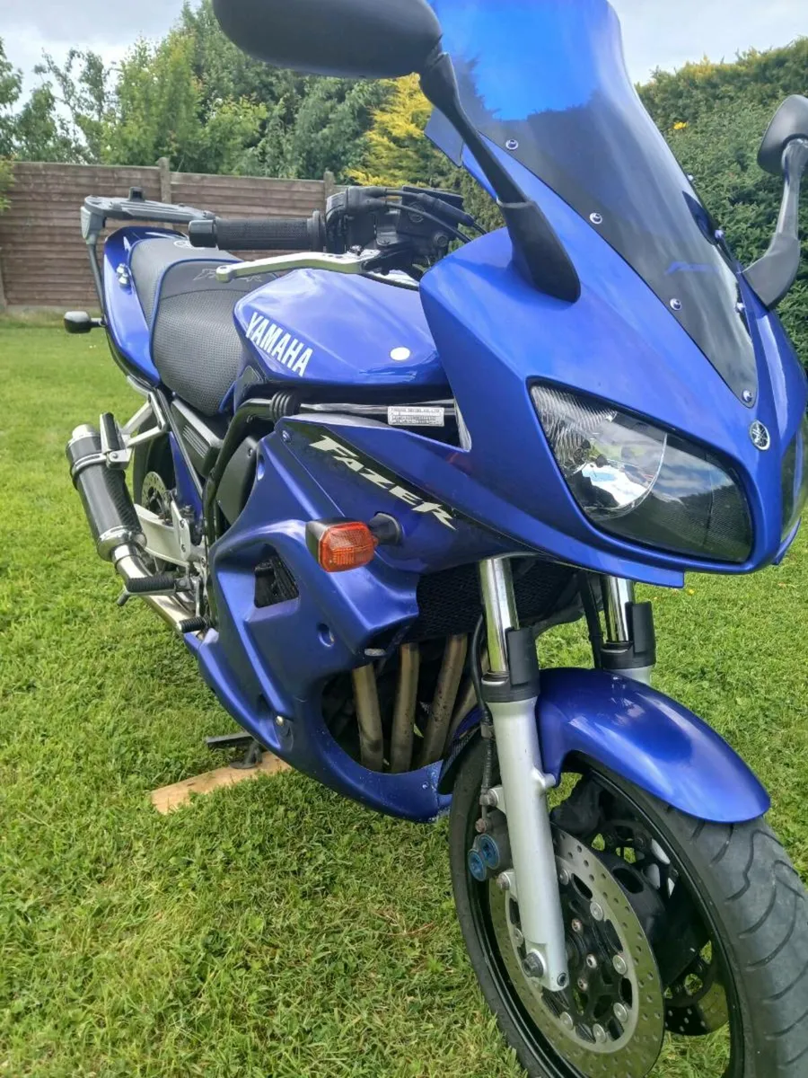 Yamaha Fazer 600 - Image 1