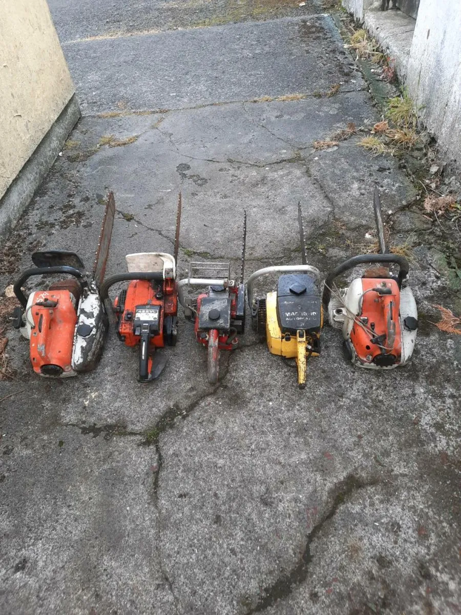 Vintage chainsaws and  parts - Image 1