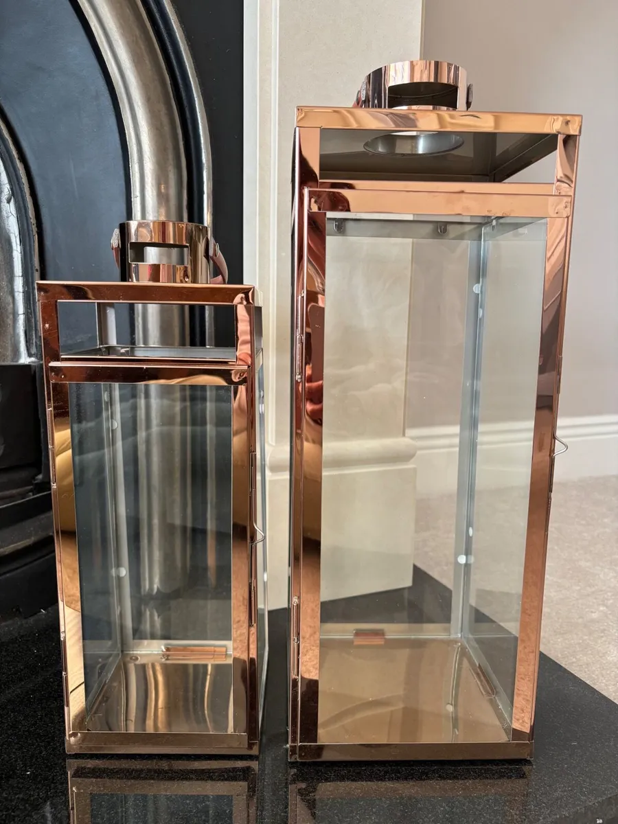 Pair of lanterns - Image 3