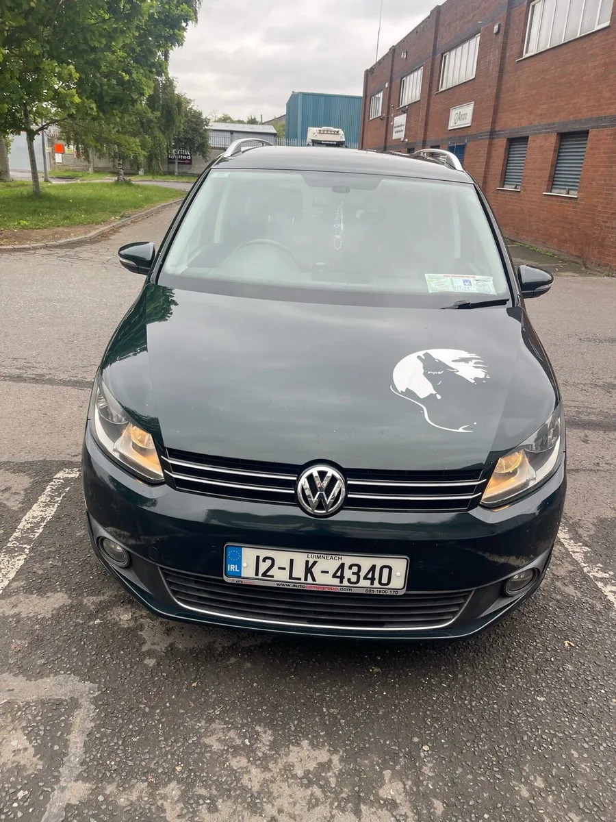 Vw Touran - Image 1