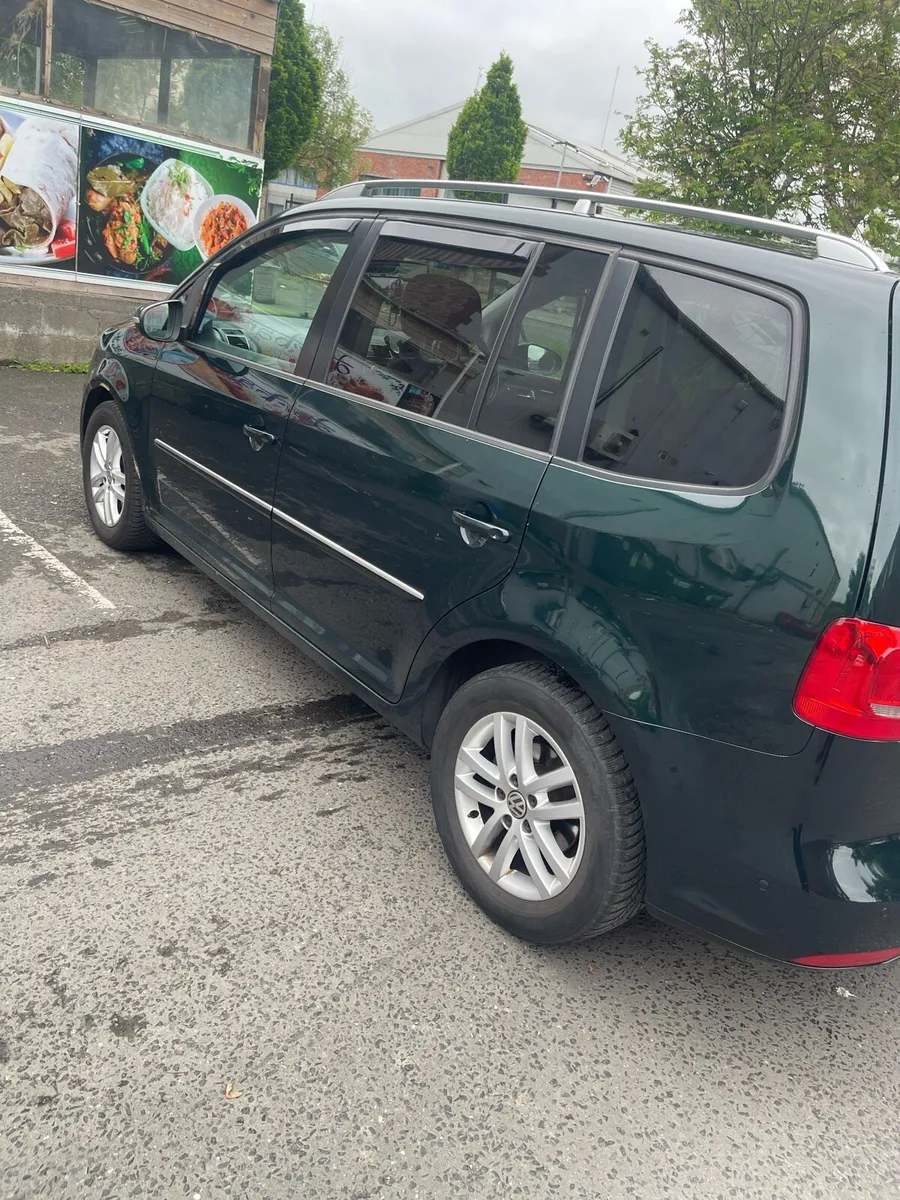 Vw Touran - Image 2
