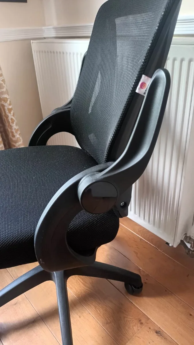 Office Chair - Image 1