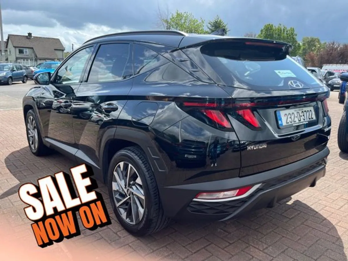 Hyundai Tucson 1.6 Diesel Executive 5dr leather - Image 3
