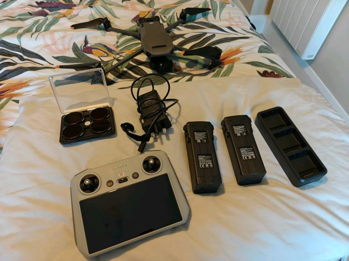 DJI Mavic 3 Classic - Image 2