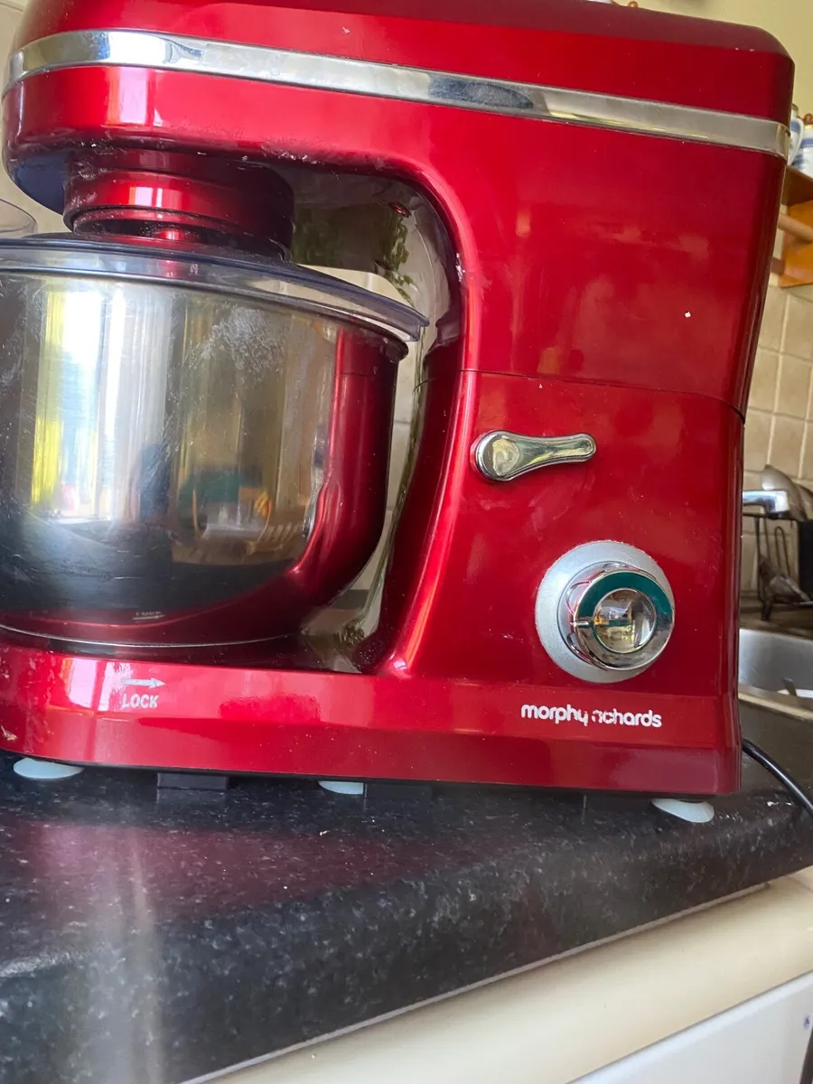 Stand mixer - Image 1