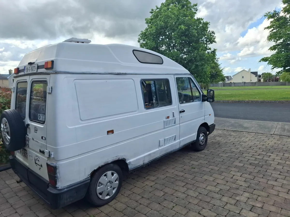 camper van - Image 1