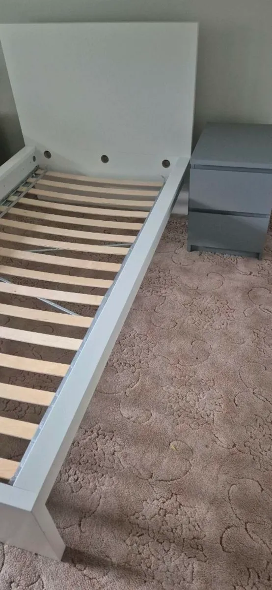 Bed frame and locker - Image 2