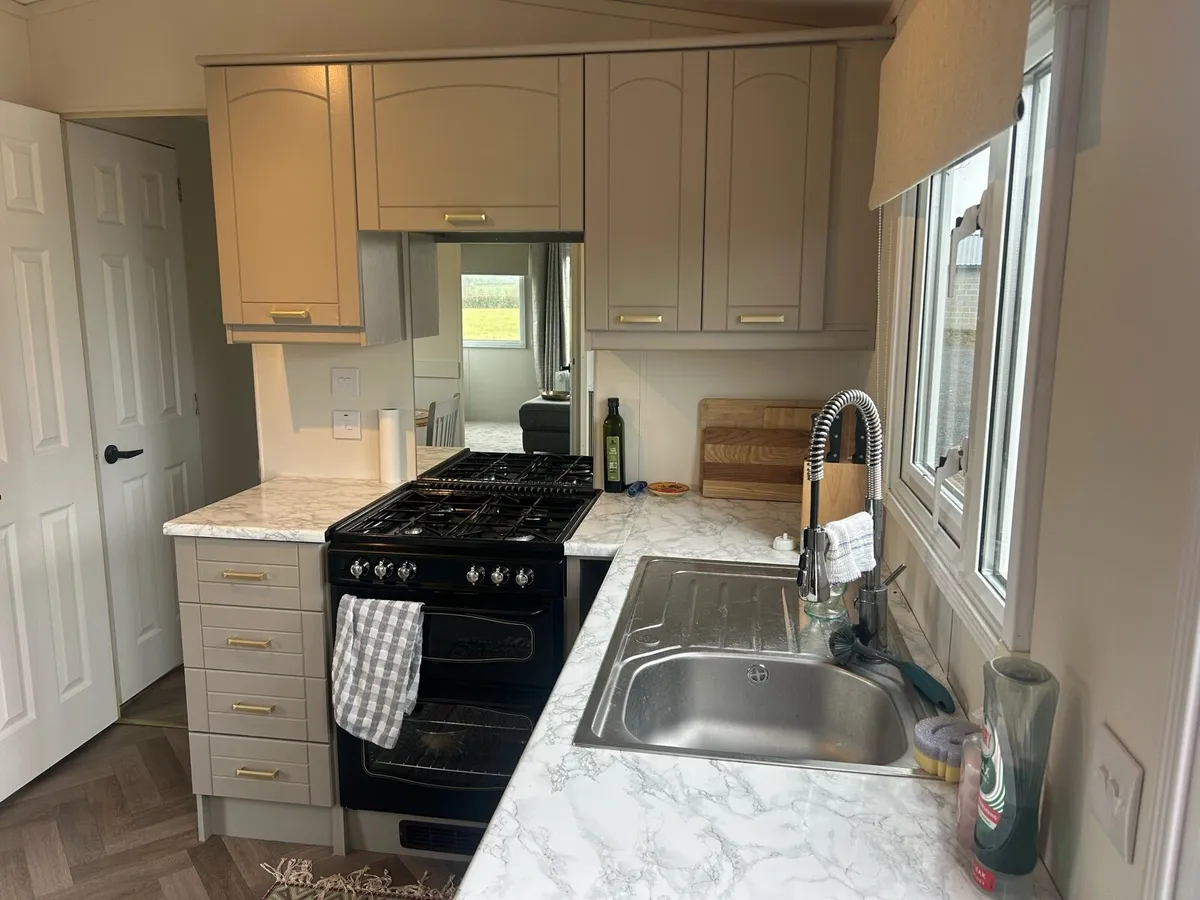 Fully Renovated Mobile Home - Image 4