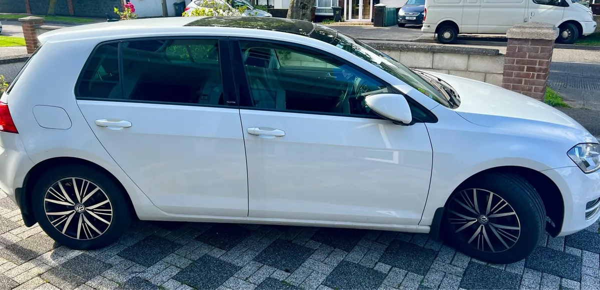 VW Golf All Star 1.6 TDI White - Image 3