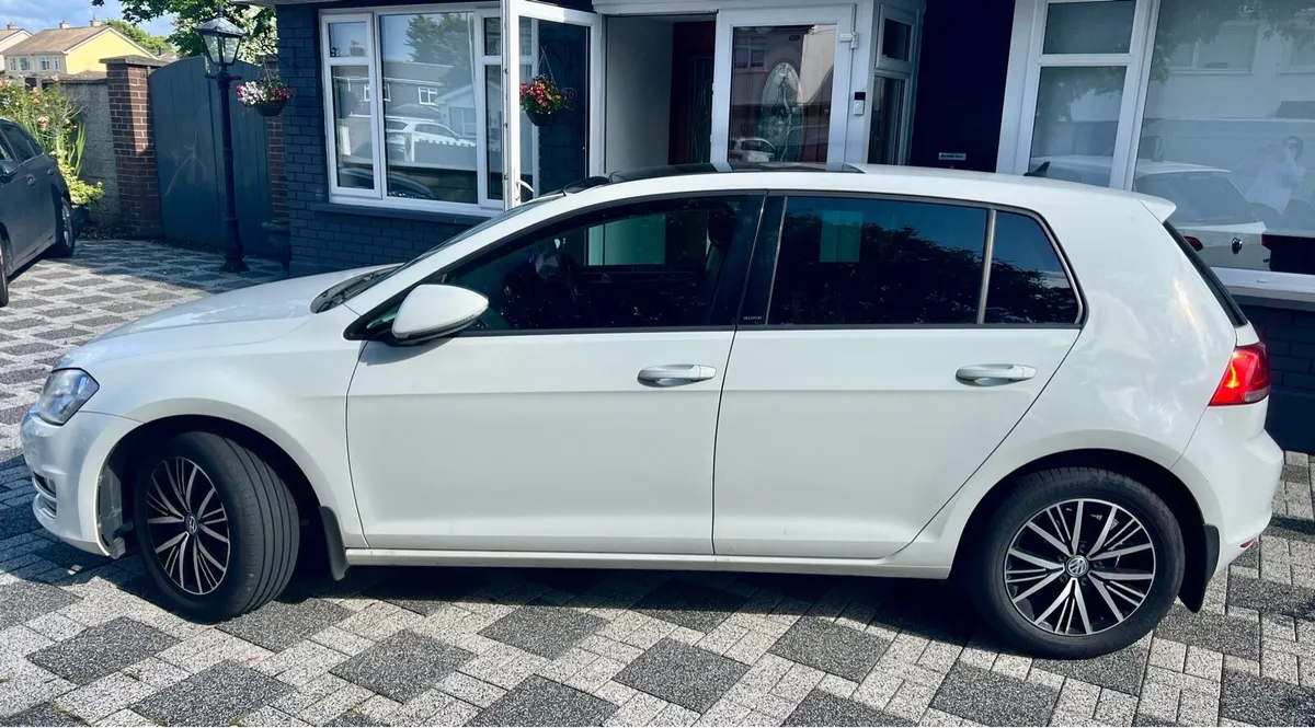 VW Golf All Star 1.6 TDI White - Image 4