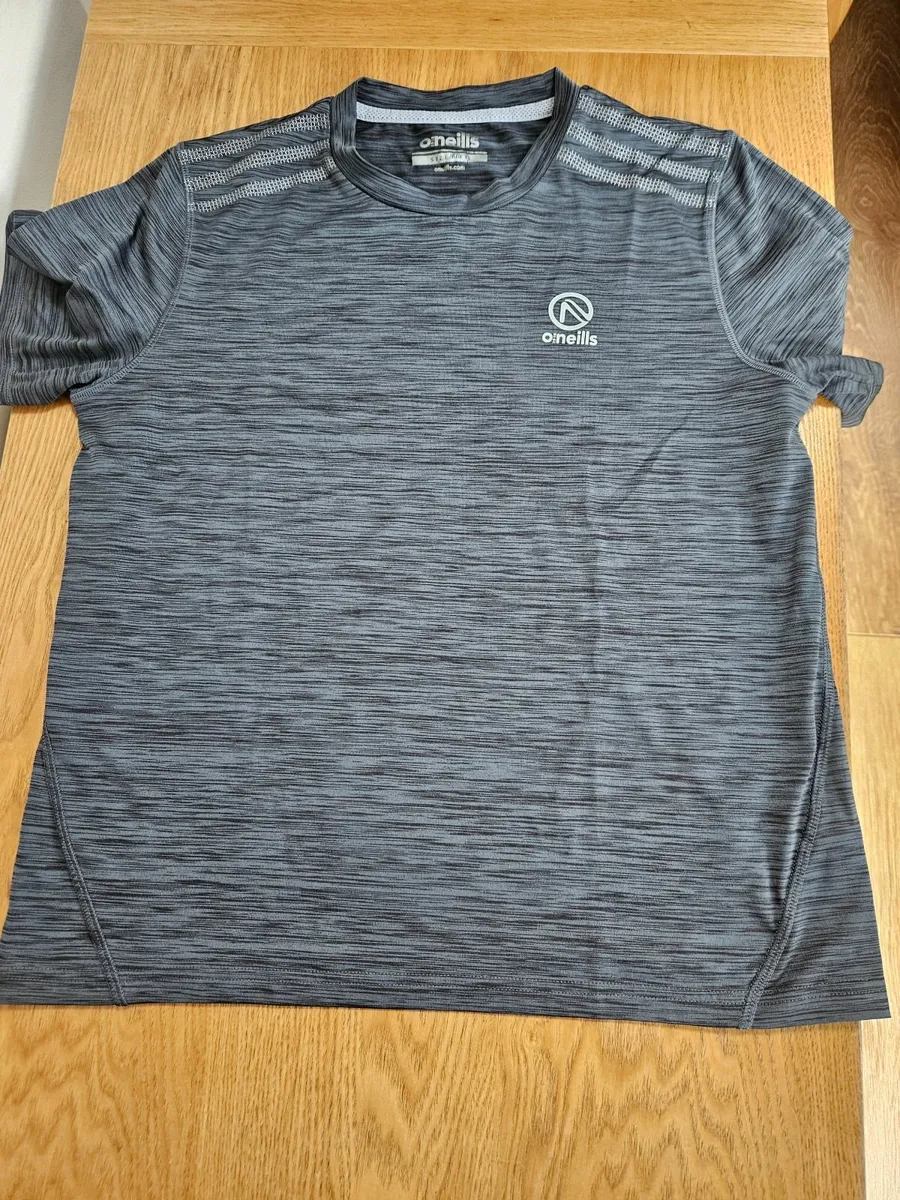 O'Neills Tee Shirt Age 13 - Image 1