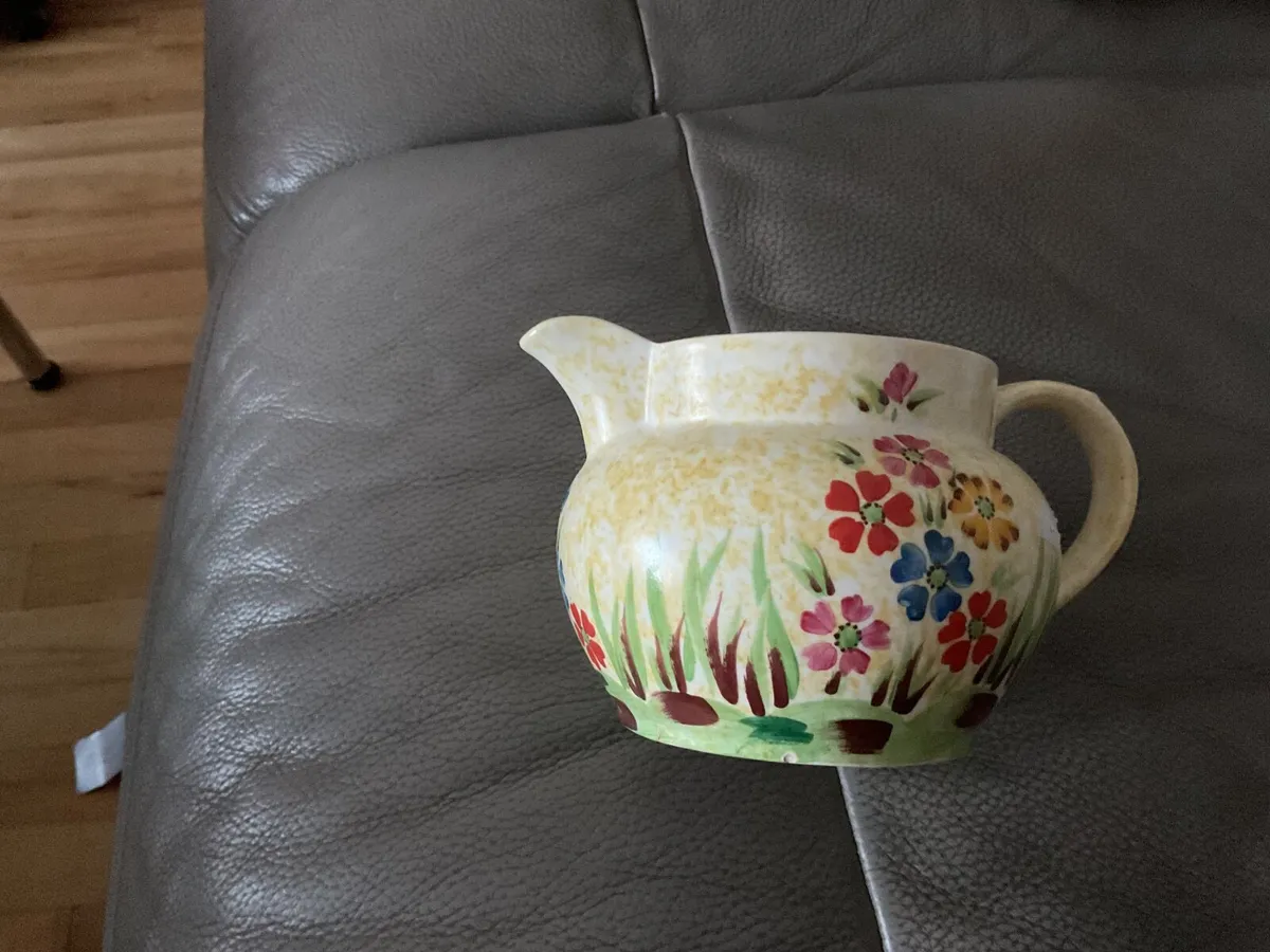 Piece of Decoro pottery - Image 1