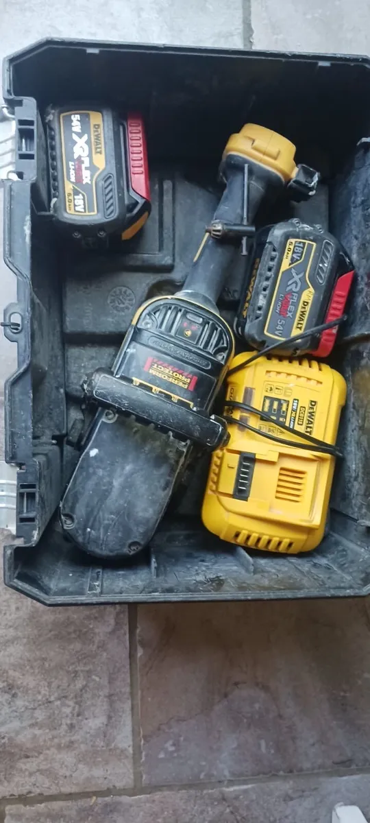 54Volt right angle Dewalt joist drill - Image 2