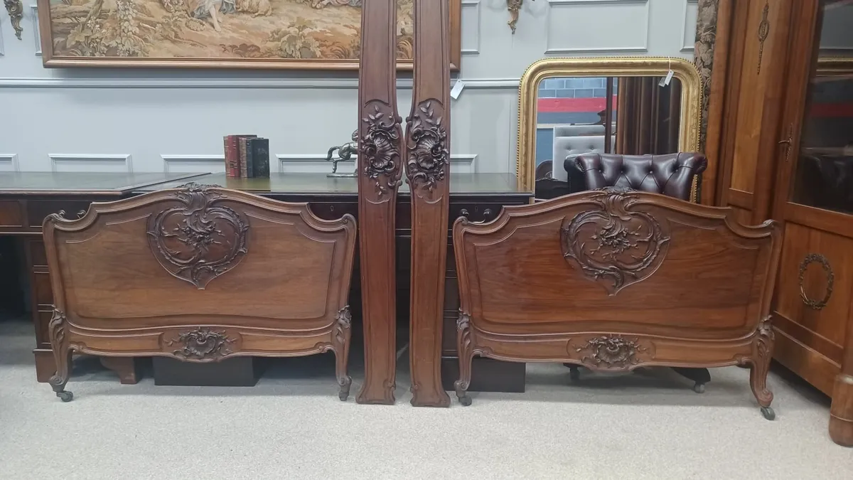 French antique Louis XV Single Bed - Image 4