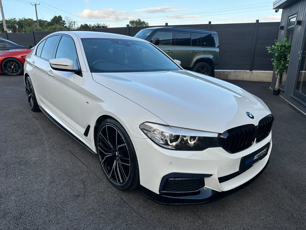 2017/172 BMW 520D G30 MSPORT - Image 3