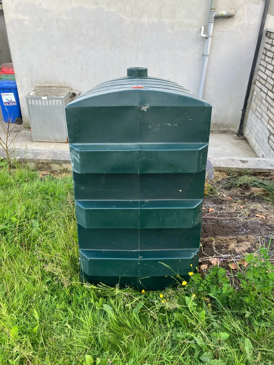 Oil tank - Image 2