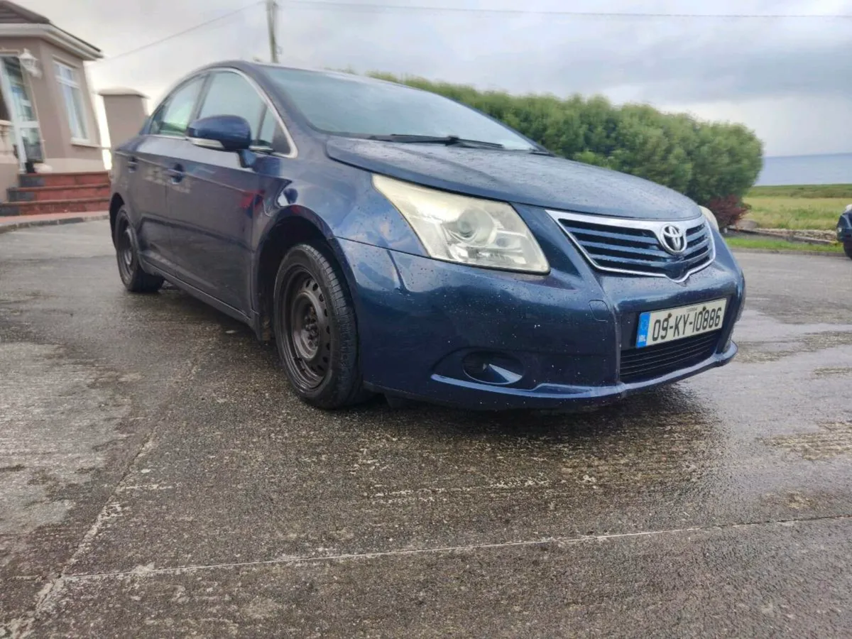 Toyota Avensis 2009 !! FRESH NCT 2/26 €2000 - Image 1