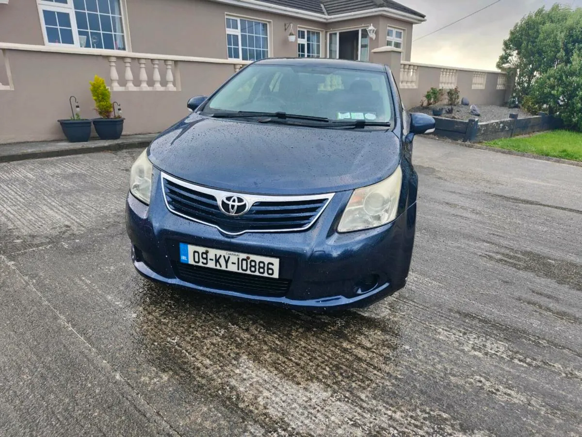 Toyota Avensis 2009 !! FRESH NCT 2/26 €2000 - Image 2