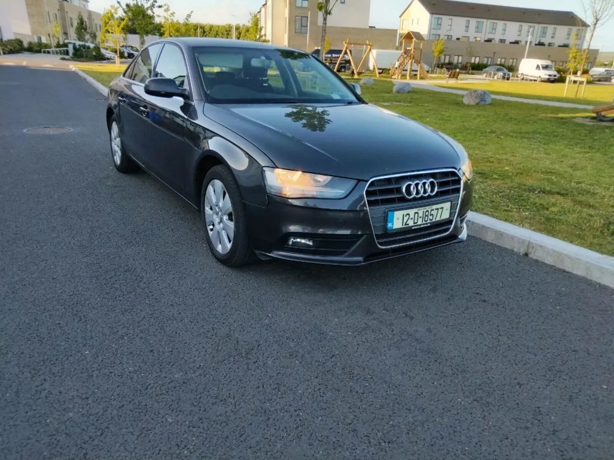 Audi A4 2.0 TDI 2012
NCT 4/ 26 - Image 2
