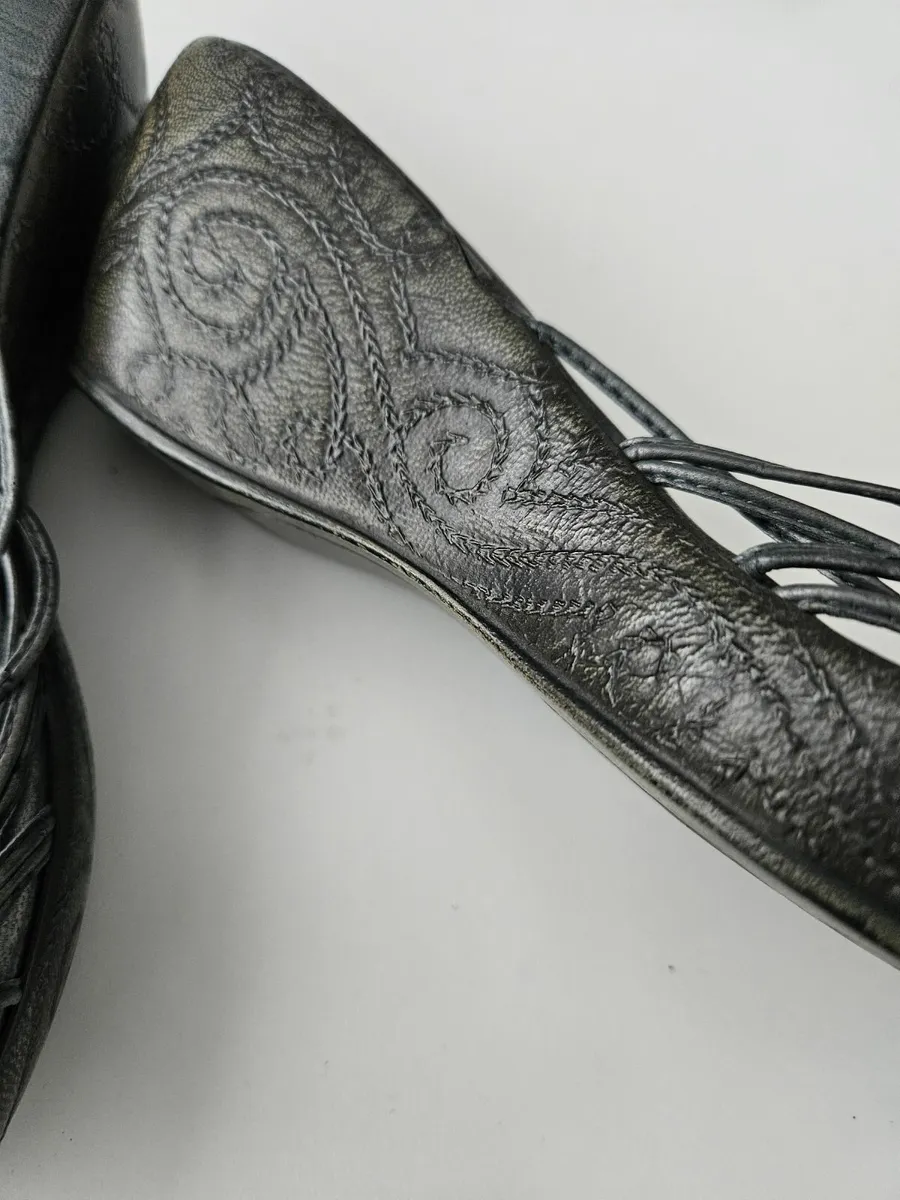 Sandals - Image 2