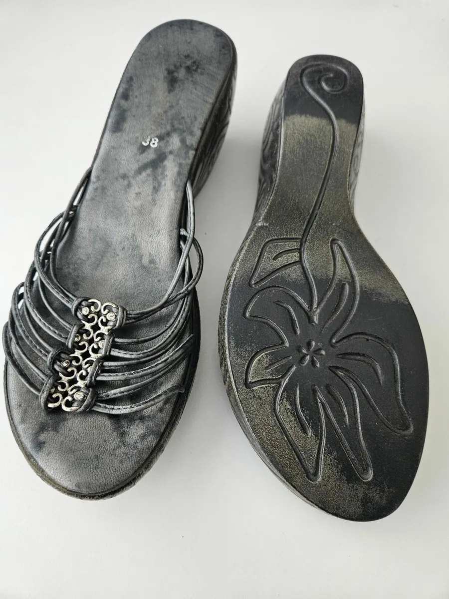 Sandals - Image 3