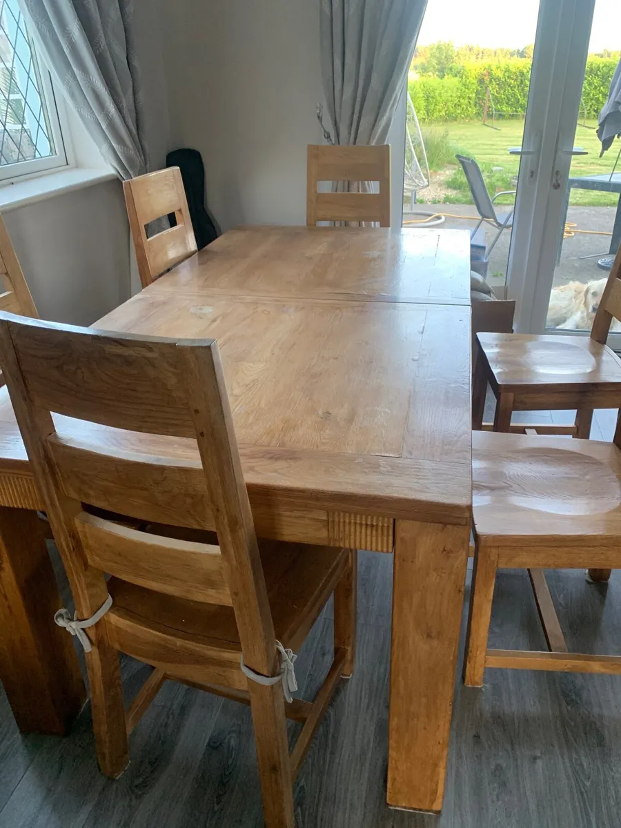 Dining room table with 8 chairs - Image 3