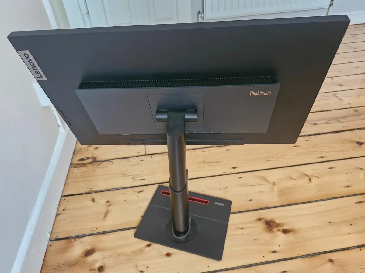 ThinkVision P27h-20 27" QHD USB-C Docking Monitor - Image 1