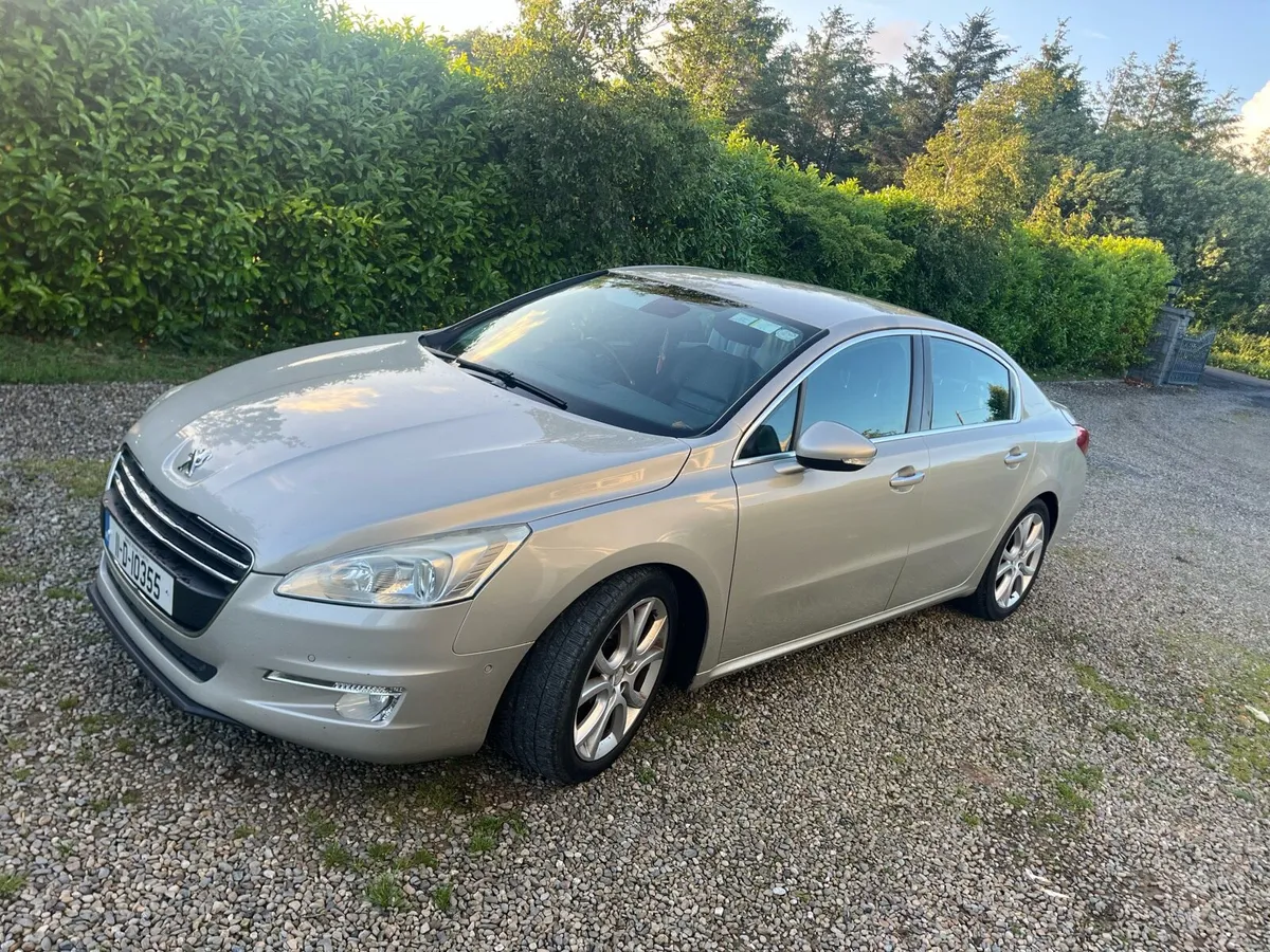 Car - Image 2