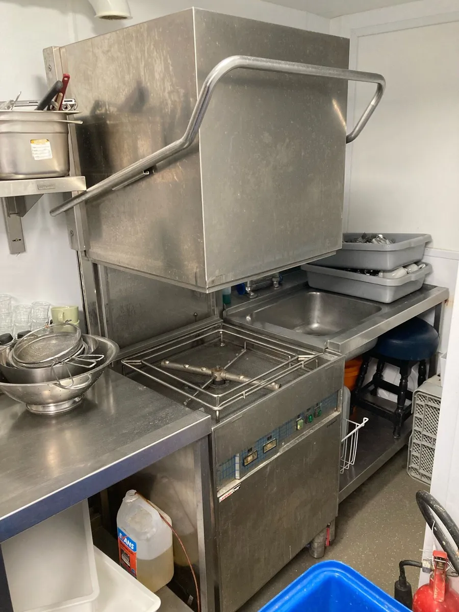 Commercial Kitchen for Sale - Image 2