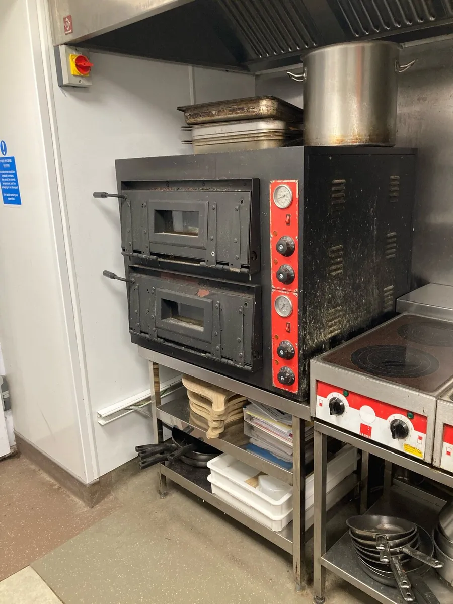 Commercial Kitchen for Sale - Image 4