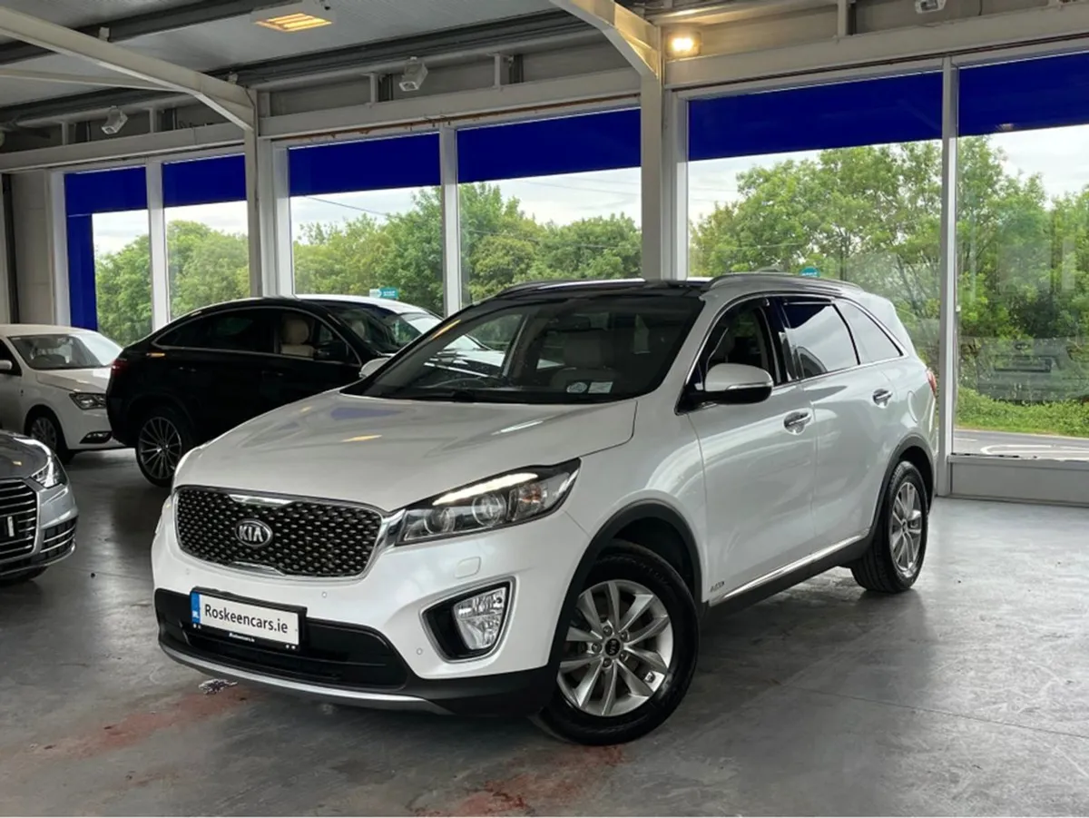 Kia Sorento Platinum 5DR ( Top Spec Pan Roof ) - Image 3