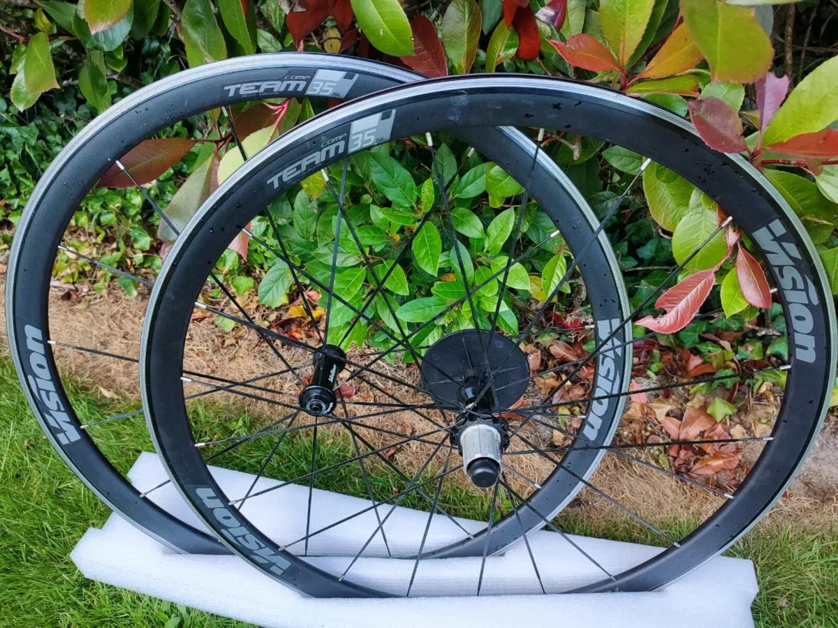 FSA Vision Team Comp SL Road Wheelset - as new. - Image 1