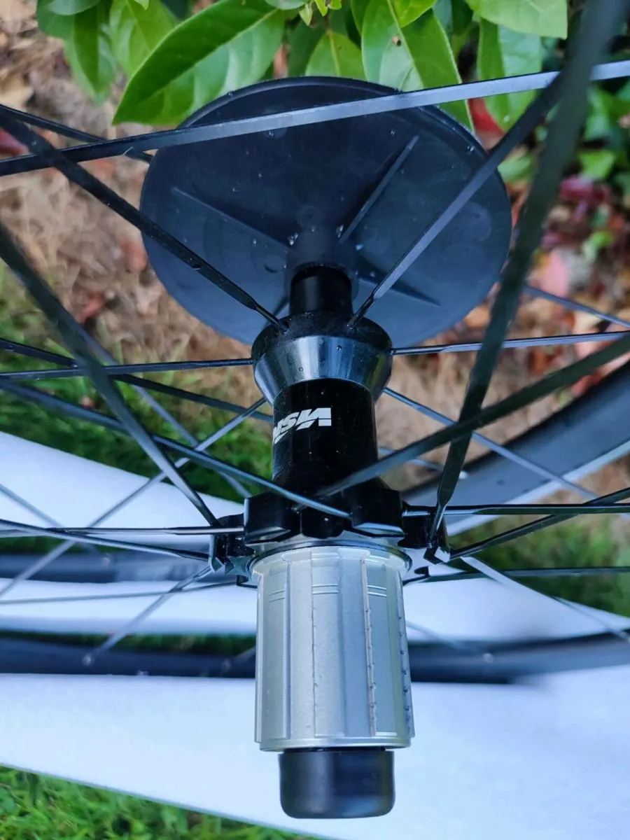 FSA Vision Team Comp SL Road Wheelset - as new. - Image 4