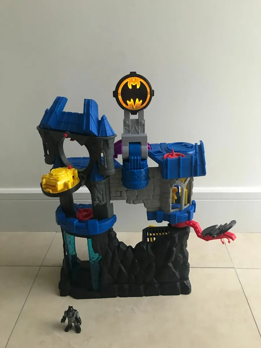 Imaginext Batman Wayne Manor - Image 2