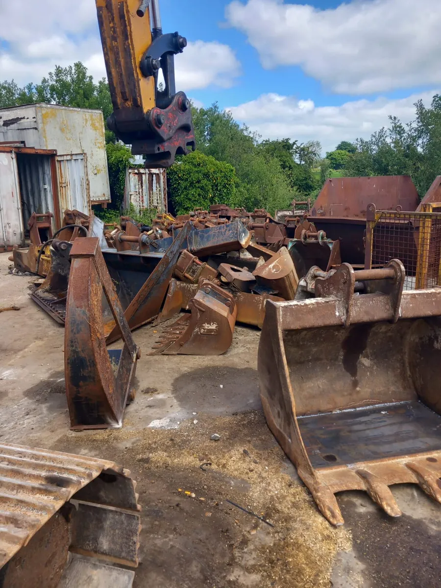 excavator buckets - Image 1