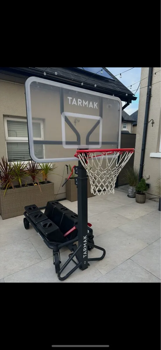 Portable Basketball Hoop - Image 2