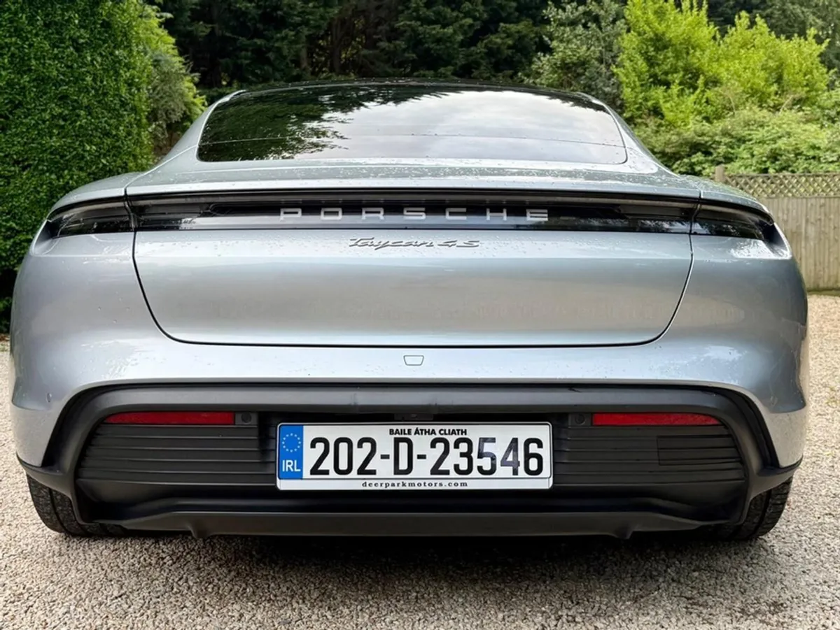 Porsche Taycan 4S  f.porsche.s.h. - Image 4