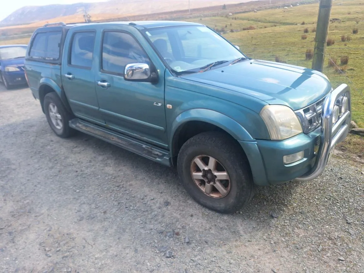 Isuzu d max - Image 1
