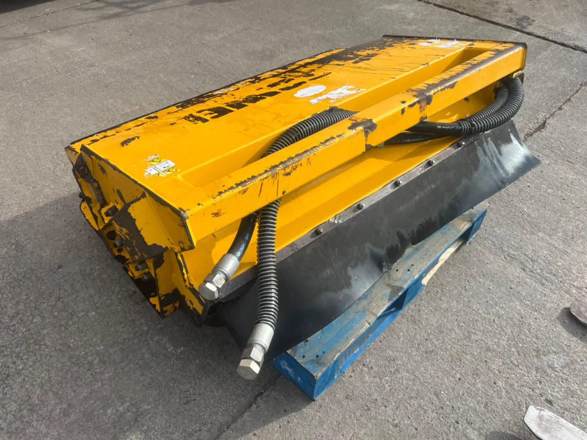 2021 McConnel tuff cut head - Image 1
