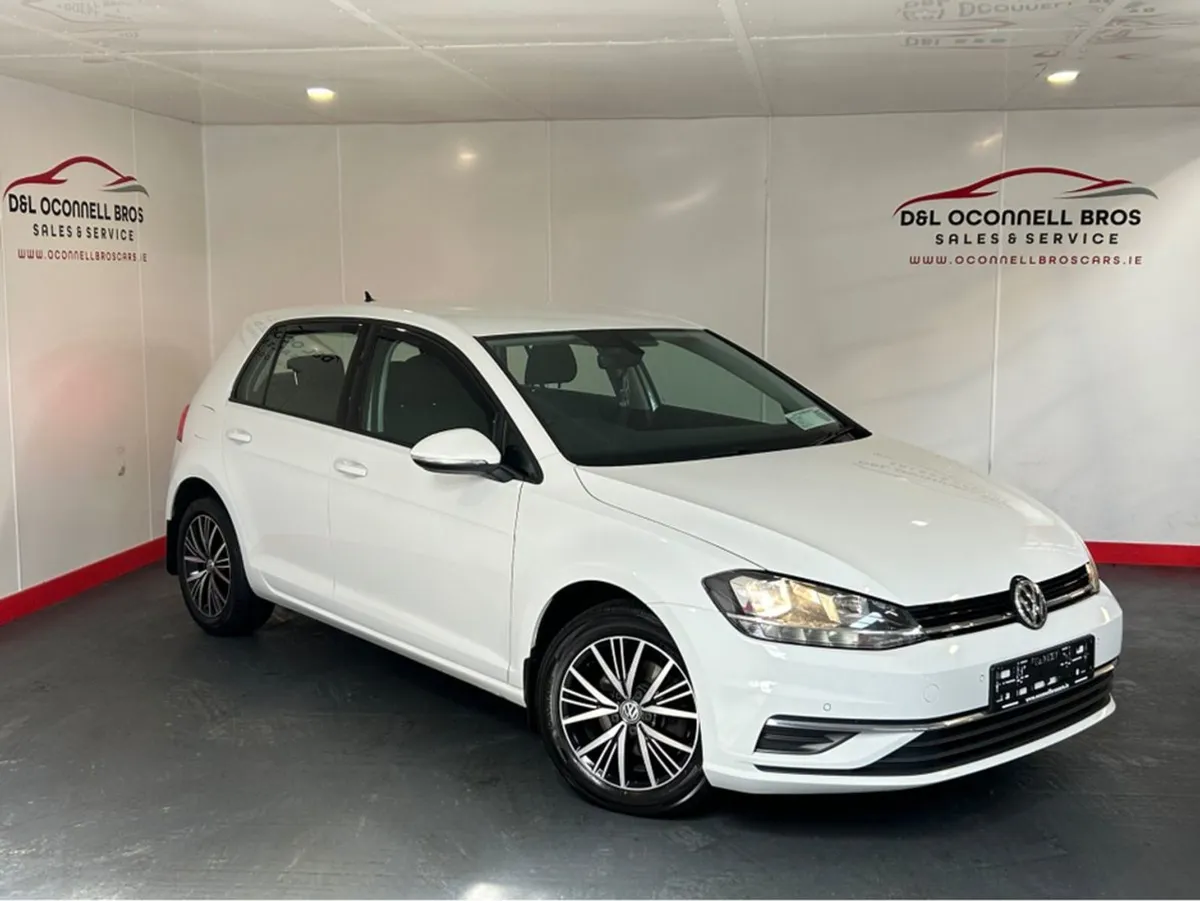 Volkswagen Golf 1.6 TDI SE NAV Bluemotion 115PS 5 - Image 1