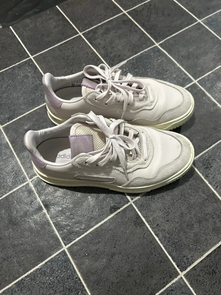 shoes - Image 1