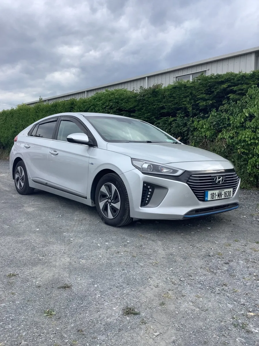 Hyundai Ioniq PREMIUM (Self Charging) - Image 1