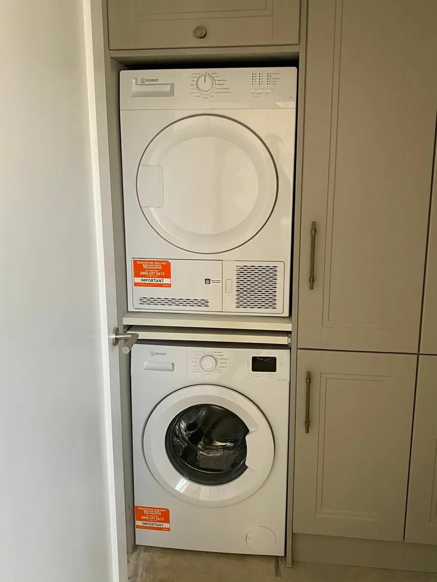Washing machine and Condenser Tumble dryer - Image 1
