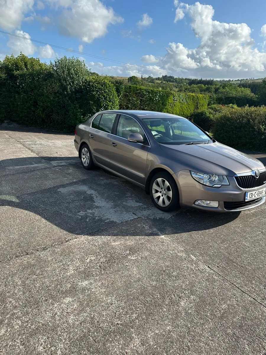 Skoda Superb - Image 1