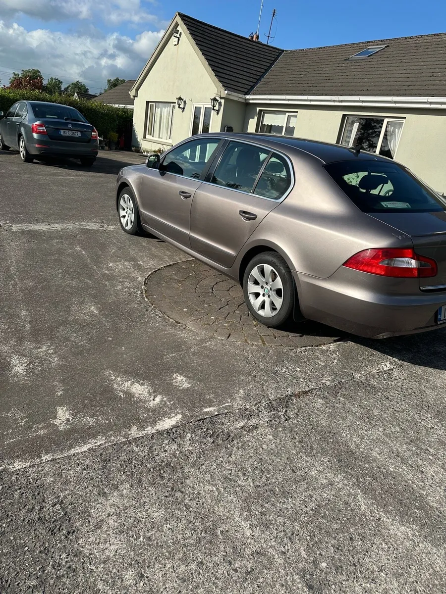 Skoda Superb - Image 3