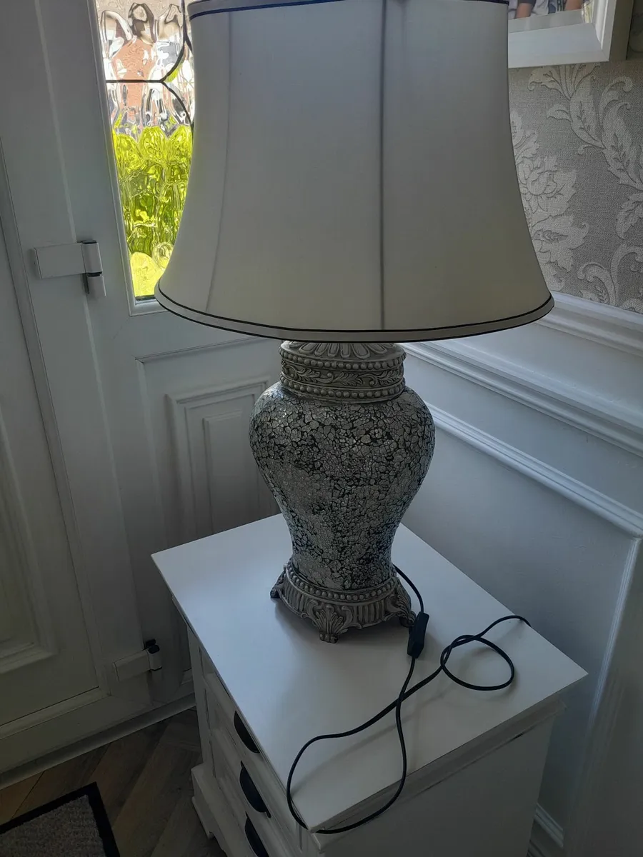 Table Lamp - Image 4