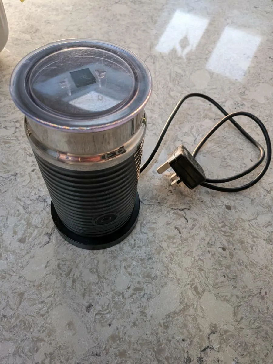 Nespresso milk frother - Image 1